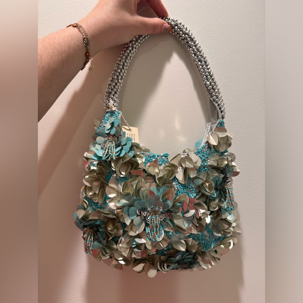 Hand made from India to you beaded sequin blue & gold flower design viral